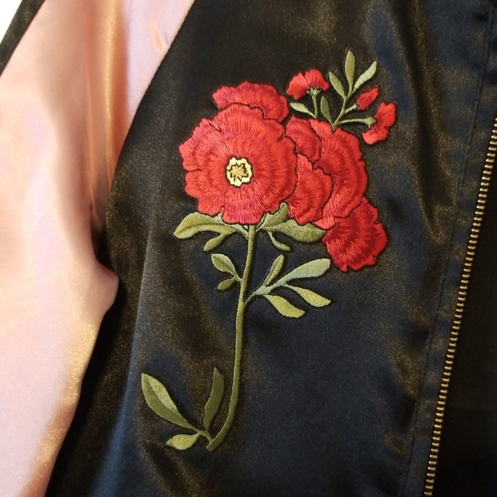 Bomber jacket - Picture 4 of 4